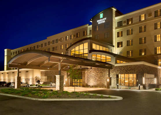 Embassy Suites by Hilton Akron Canton Airport 1