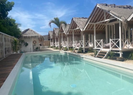 Love Coconut Bungalow 1
