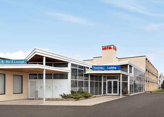 Travelodge by Wyndham Richmond Hill 1