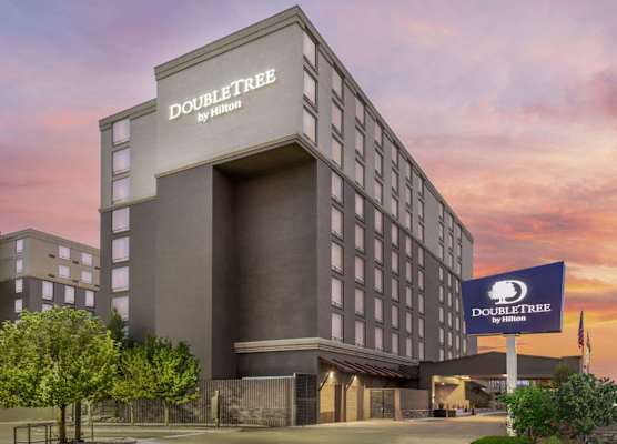 DoubleTree by Hilton Denver Cherry Creek, CO 1