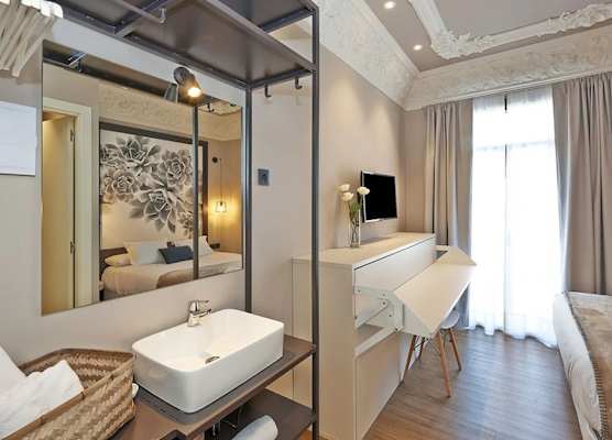 Hostal Central Barcelona 1