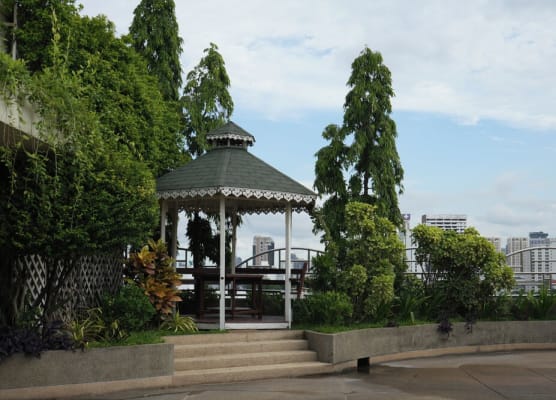 ROYS Hotel Bangkok 1