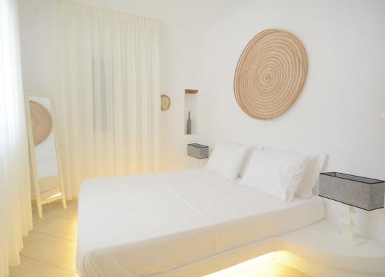 Sea Breeze Mykonos 1