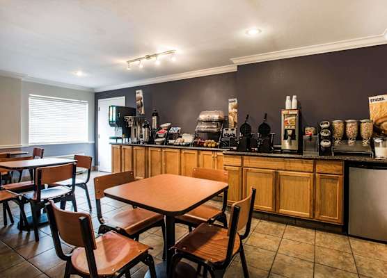 Microtel Inn & Suites by Wyndham Chattanooga/Near Hamilton P 1