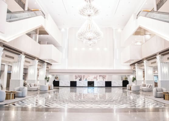 Twin Towers Hotel 1