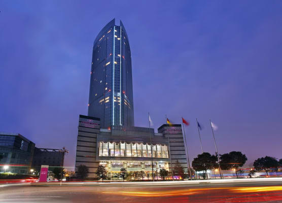 Crowne Plaza Wuxi City Center by IHG 1
