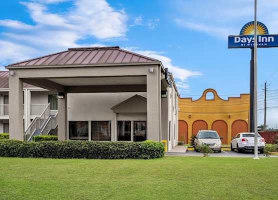 Days Inn by Wyndham Bainbridge 1