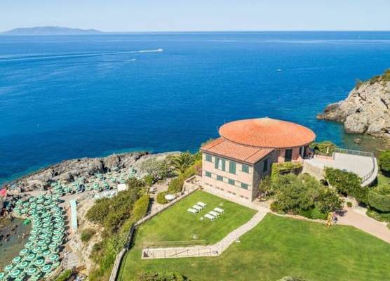 Hotel Capo D'Uomo 1
