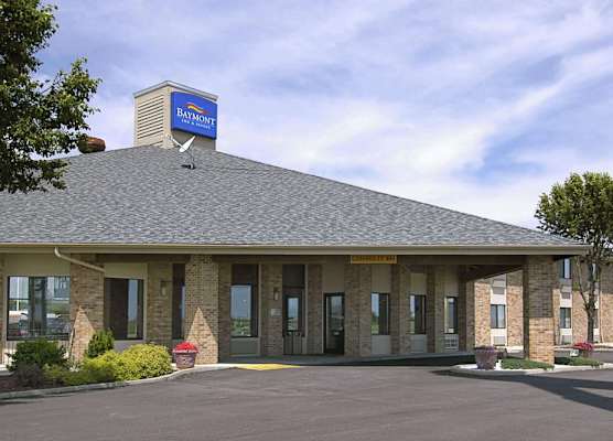 Baymont by Wyndham Tuscola 1