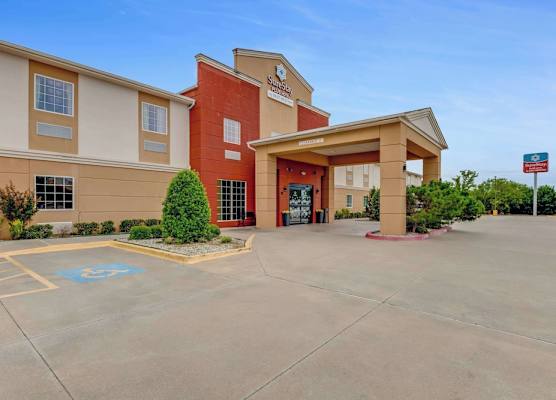 SureStay Plus Hotel by Best Western Owasso Tulsa North 1