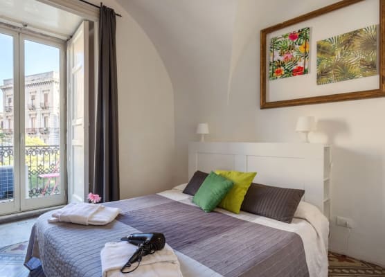 Da Gianni e Lucia Rooms with bathroom in the city center 1