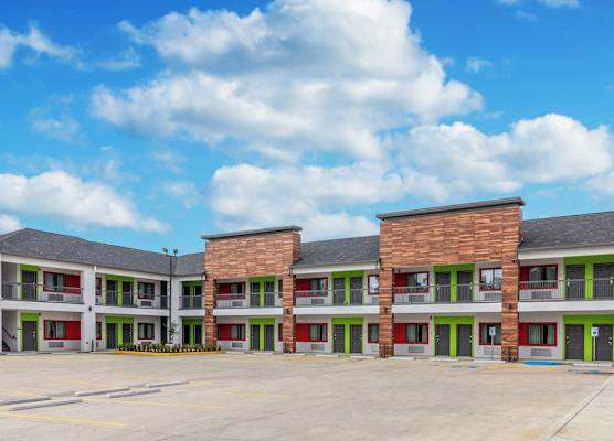 Scottish Inns & Suites - Kingwood 1