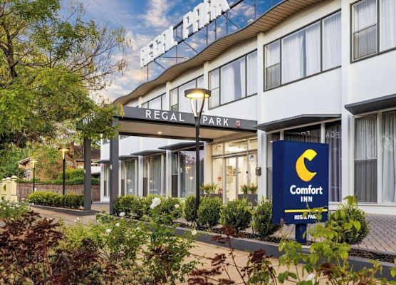 Comfort Inn Regal Park 1