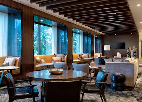 New York LaGuardia Airport Marriott 1