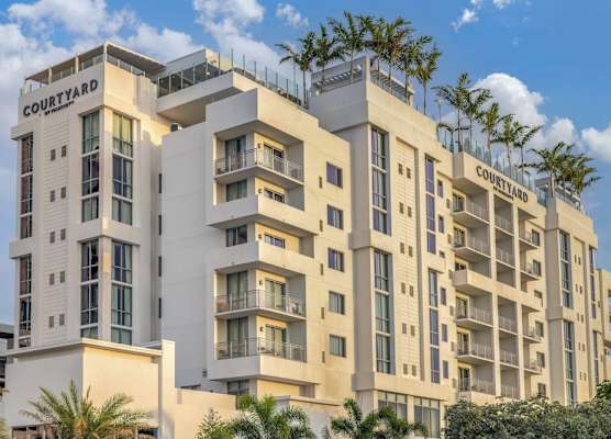 Courtyard by Marriott Fort Lauderdale Downtown 1