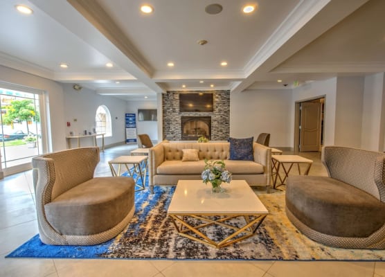 Best Western Plus Media Center Inn & Suites 1