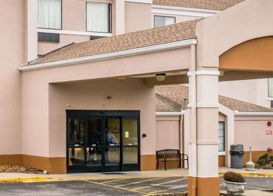 Blankenbaker Inn by IHG 1
