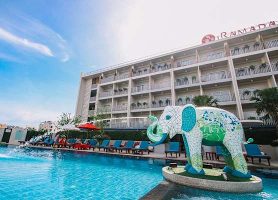 Ramada by Wyndham Phuket Deevana 1