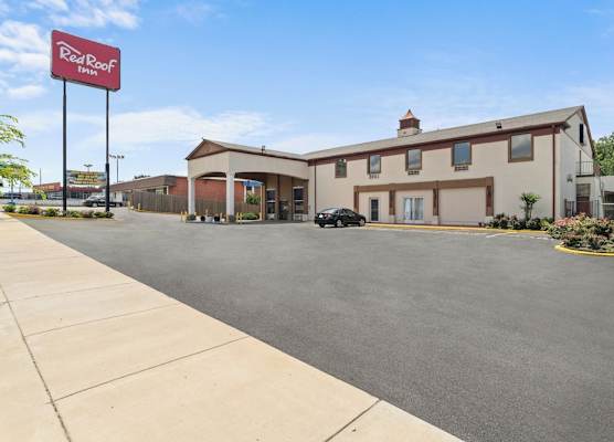 Red Roof Inn Memphis - Graceland Airport 1