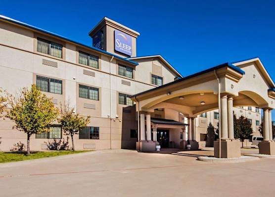 Sleep Inn & Suites Shamrock 1