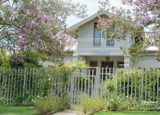 Mirabel Guesthouse 1