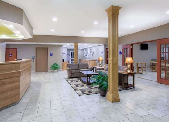 Microtel Inn & Suites by Wyndham Johnstown 1