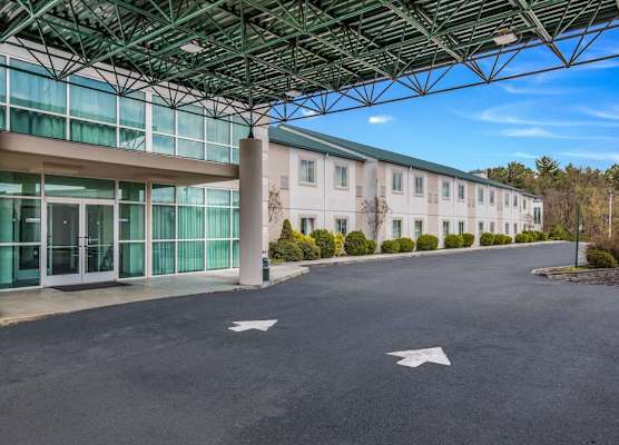 Econo Lodge Morristown West 1