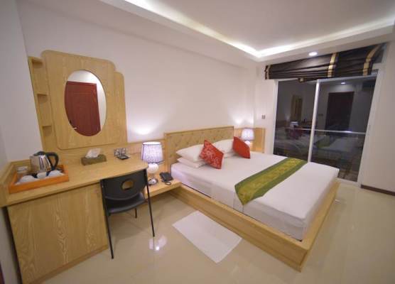 Hathaa Beach Maldives 1