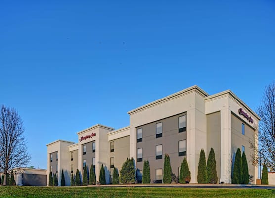 Hampton Inn Farmington, MO 1
