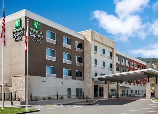 Holiday Inn Express & Suites UKIAH by IHG 1