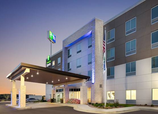 Holiday Inn Express CALHOUN SOUTH by IHG 1