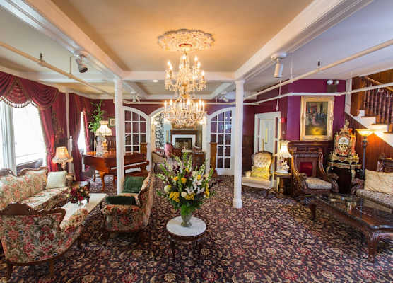 Queen Anne 1