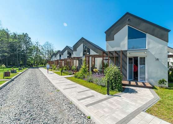 Baltic Natur Park - Resort Wypoczynkowy w harmonii z naturą - Apartament Parter z tarasem piękny widok na park - Basen- Atrakcje dla dzieci MINI ZOO I ALPAKAMI 1