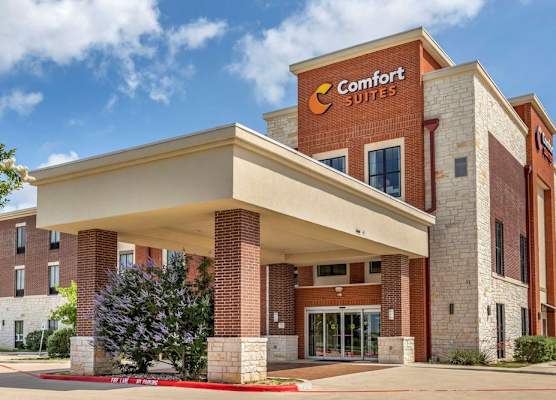 Comfort Suites Kyle 1