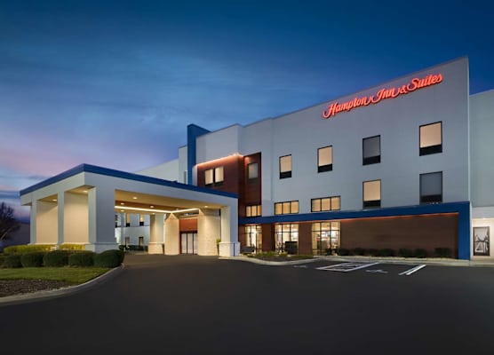 Hampton Inn & Suites Birmingham-Pelham (I-65) 1
