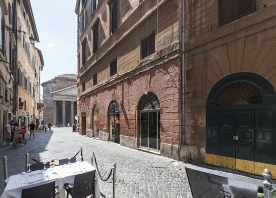 GuestHost - Pantheon Luxury Home 1