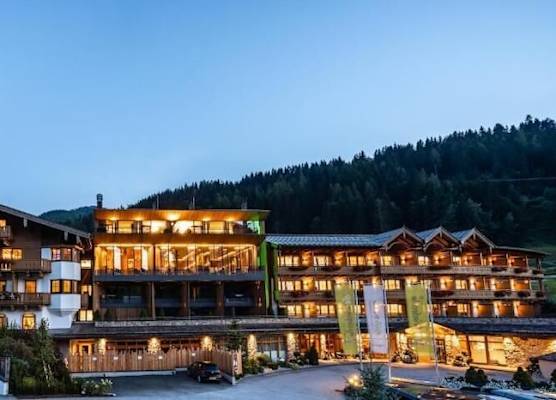 Hotel Riederalm 1