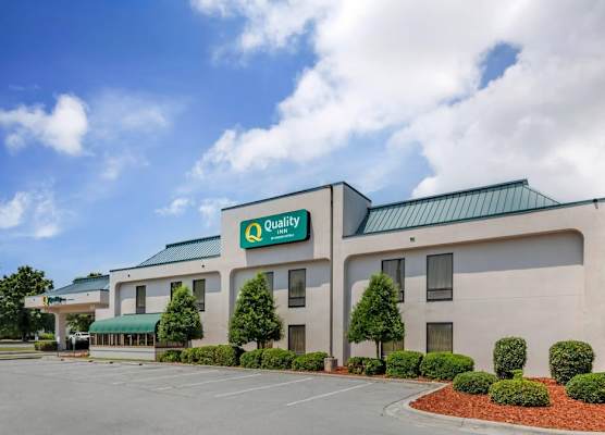 Quality Inn Lumberton North 1