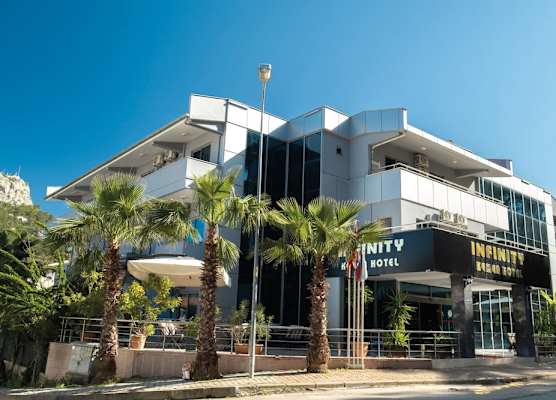 infinity hotel 1