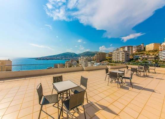 Fenix ApartHotel 1