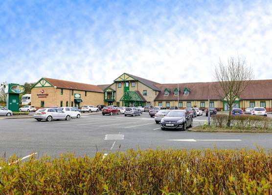 Best Western Plus Bentley Hotel 1