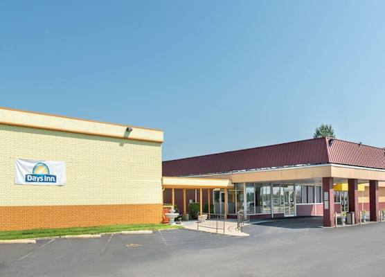 Days Inn by Wyndham Salem, Illinois 1
