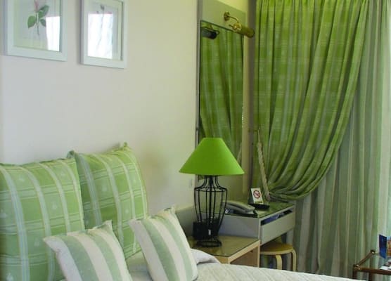 The Park Hotel Piraeus 1