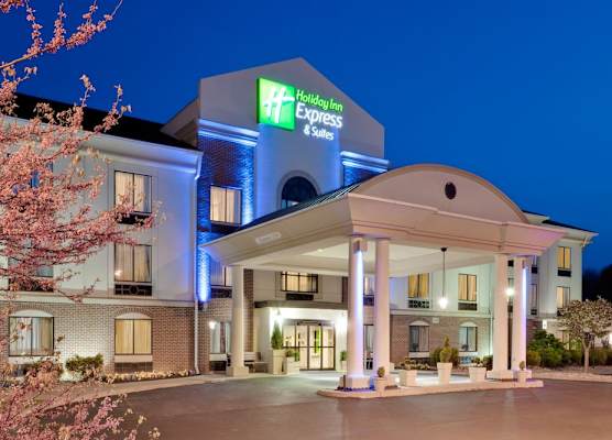Holiday Inn Express & Suites EASTON by IHG 1