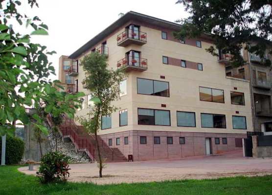 Hotel Sant Quirze De Besora 1