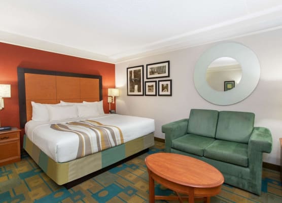 La Quinta by Wyndham Denver Southwest Lakewood 1
