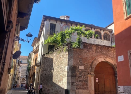 RESIDENZA MONTALTI 1