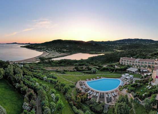 L'Ea Bianca Luxury Resort 1