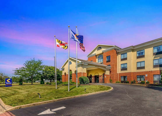 Comfort Inn & Suites Chestertown 1
