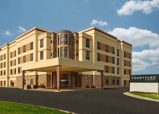 Courtyard by Marriott Atlanta Conyers 1